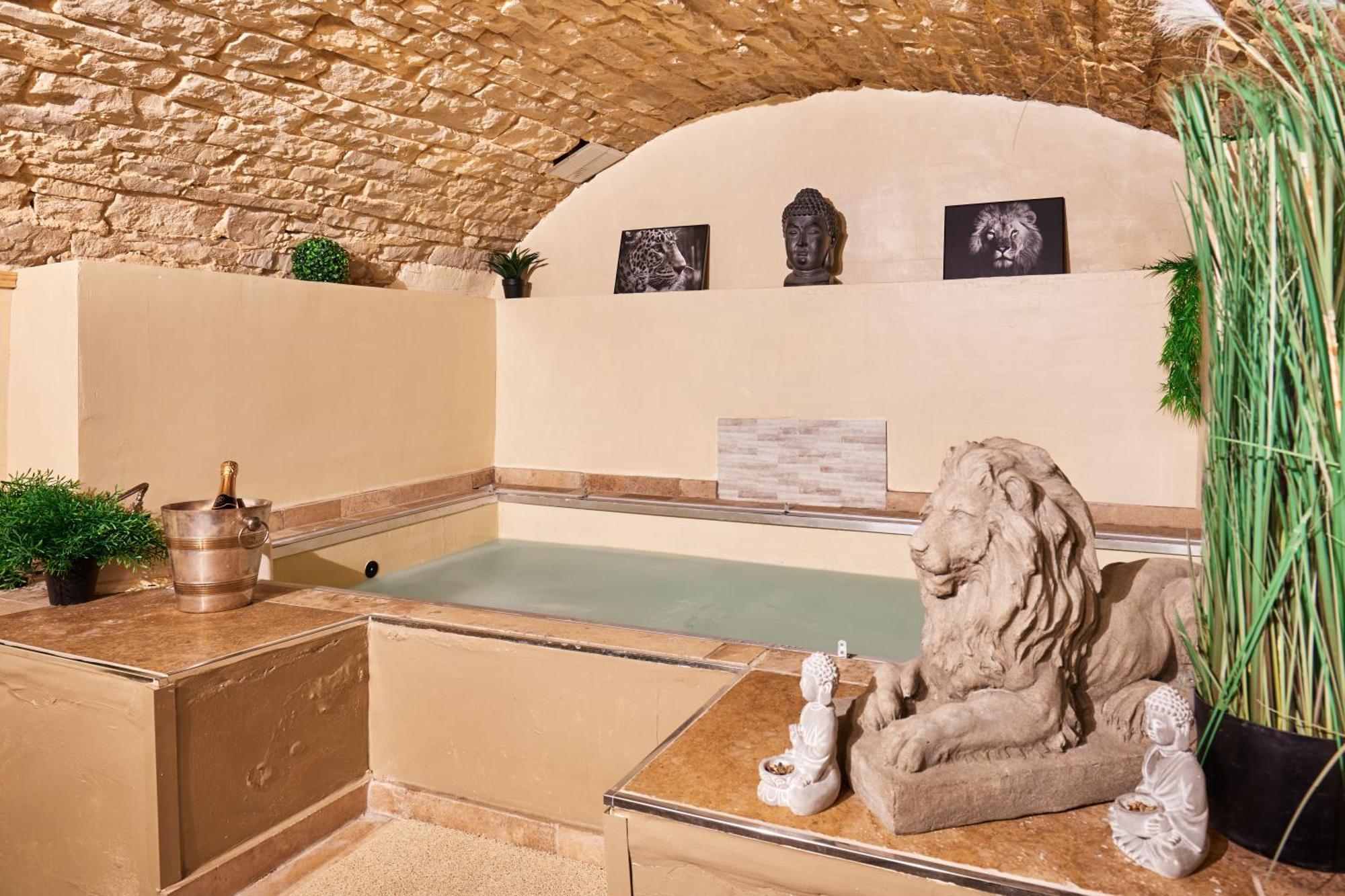 Suite Lovespa Coligny 外观 照片